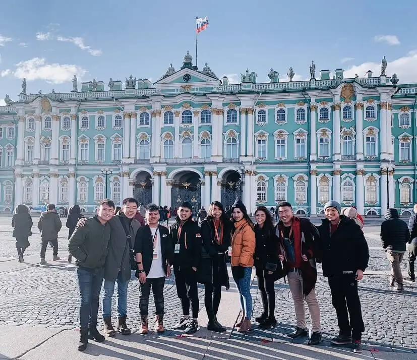 tan wan ling 2 Advisor with her team mates